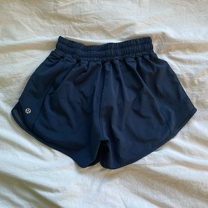 Lululemon Hotty Hot Short 4”